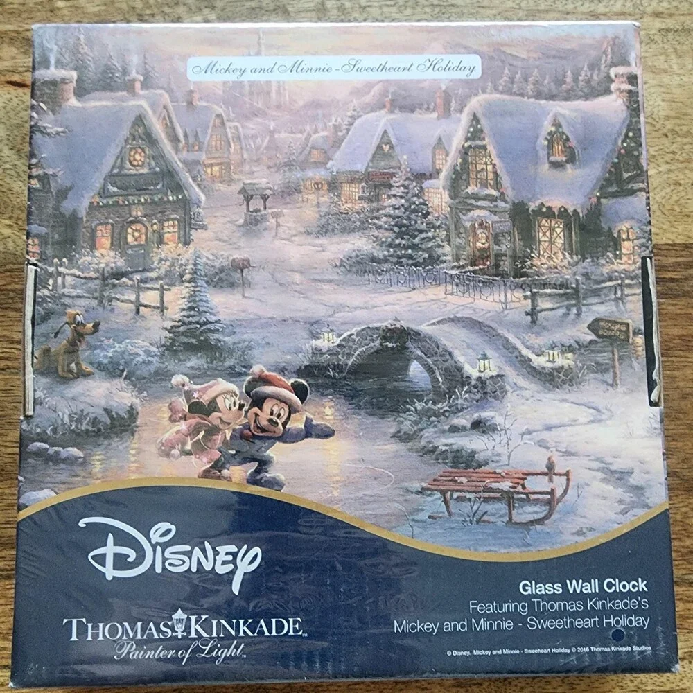 Disney Thomas Kinkade Mickey Minnie Sweetheart Holiday Glass Wall Clock Limited